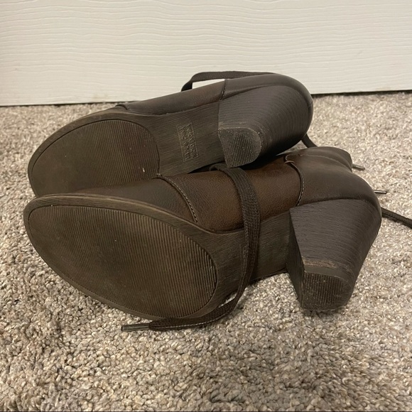 Forever 21 Brown Heeled Boots - Picture 6 of 6